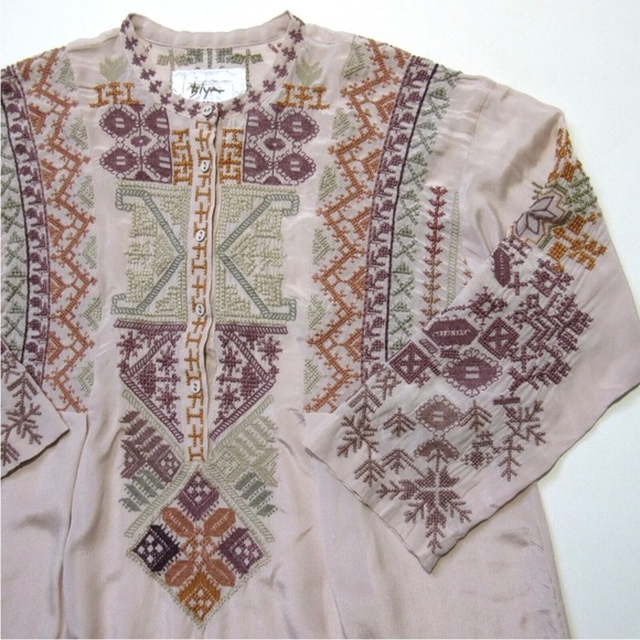 Boys Johnny Was Hayes Blouse in Dusty Pink Embroidered Silk Henley Top S - Picture 9 of 10